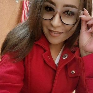 Meet your Posher, Ericka